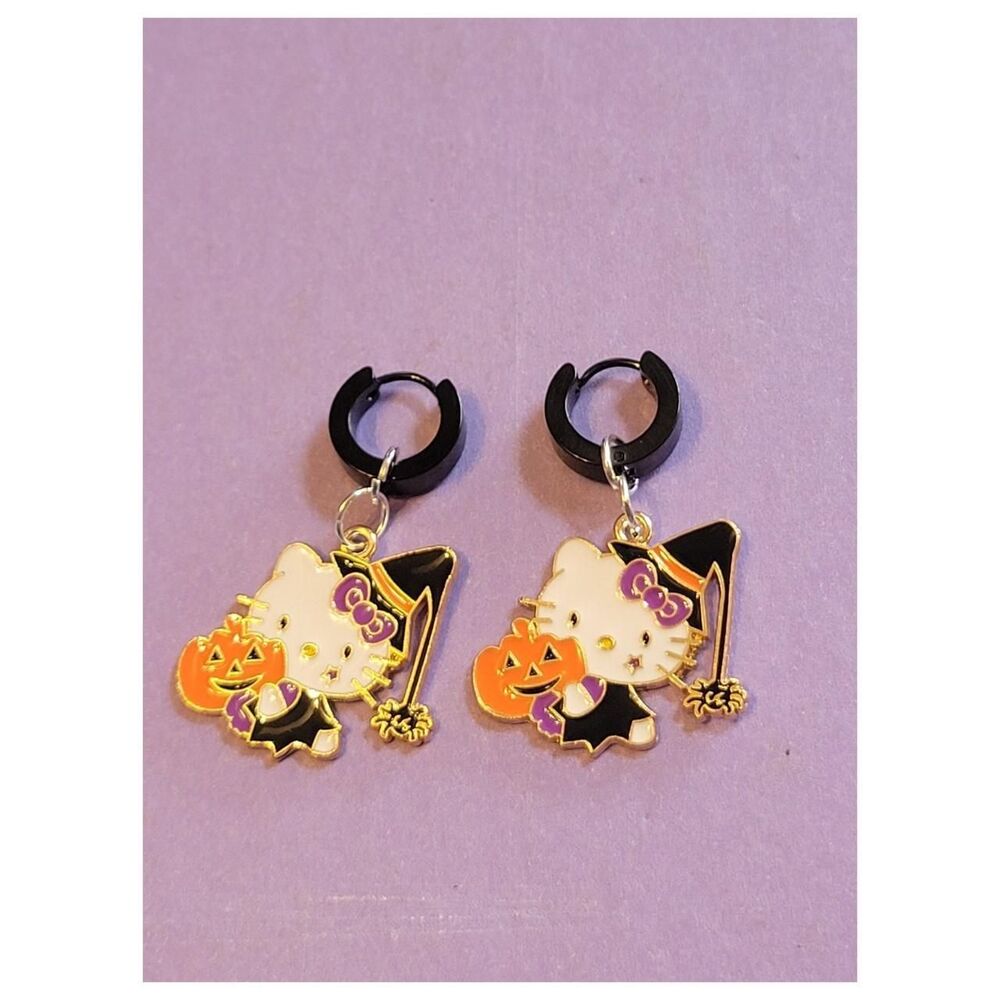 Sanrio Women's multi Jewellery